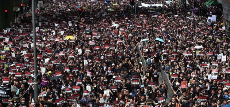 Hong Kong di persimpangan kritikal